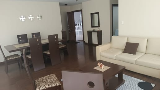 Departamento en Alquiler en la 23 de Calacoto