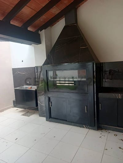 Vendo Casa Duplex en 4to Barrio Luque