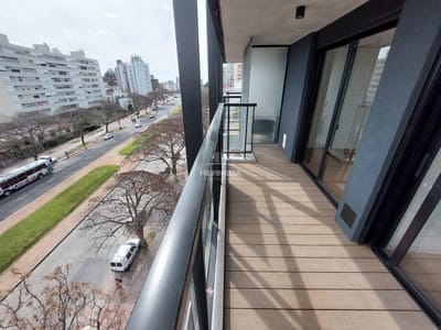 AMPLIO apartamento 1 dormitorio con hermosa terraza