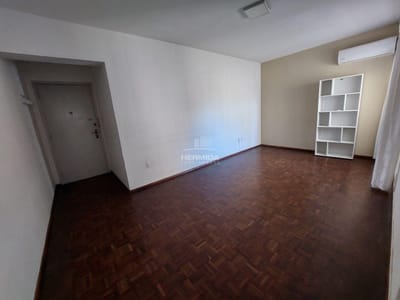 Alquiler apartamento muy amplio Colonia y German Barbato