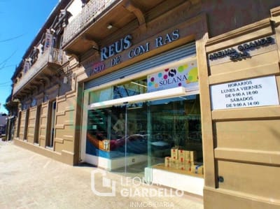 Montevideo - Locales comerciales en Paseo de compras REUS