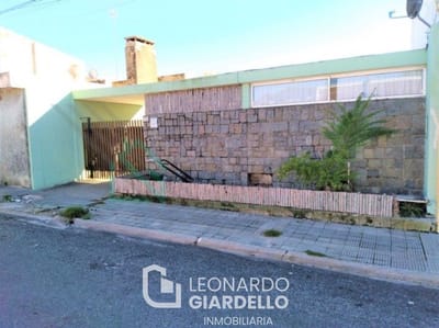 Venta - Casa - 2 dormitorios - Carmelo - Zona rambla