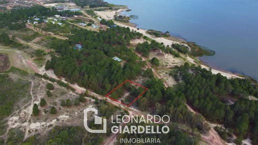 Venta - Terreno - Carmelo - Casa Chic - Barrio Medanos de Punta Gorda