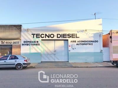 Venta - Local - Galpón - Carmelo