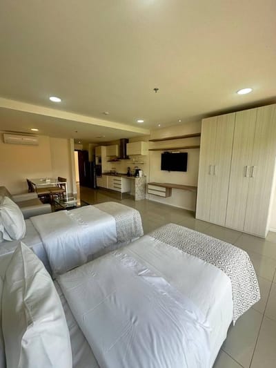 VENDO MONOAMBIENTE CON COCHERA AMOBLADO EN VILLA MORRA