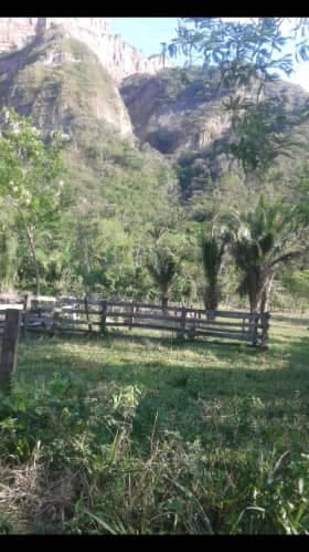 DE OCACIÓN VENDO $us.- 75.000, QUINTA DE 30 