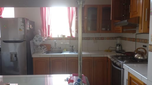 SAN BORJA VENTA DPTO. 3 DORM. 2DO. PISO VISTA A PARQUE COCHERA 100 M2 $150,000