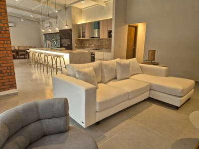 Casa en Venta 4 dormitorios - San Bernardino, Cordillera