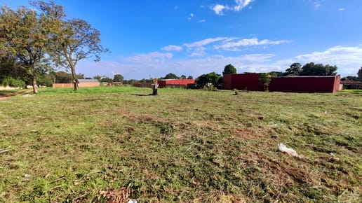 VENDO TERRENO EN YPANE