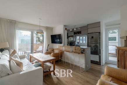 Venta apartamento 2 dormitorios con terraza y garage en Malvin