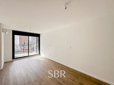 Venta apartamento 1 dormitorio con balcon en Punta Carretas.