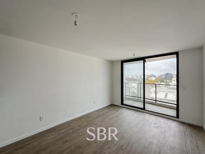 Venta apartamento 1 dormitorio con balcon en Punta Carretas.