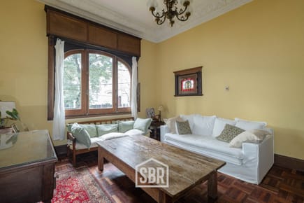 Venta Casa 4 Dormitorios En Pocitos Con Garage Y Jardín