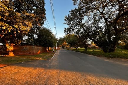 Vendo terreno en esquina en Barrio San Miguel San Lorenzo