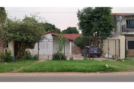Vendo Casa En Barrio Villa Industrial – San Lorenzo