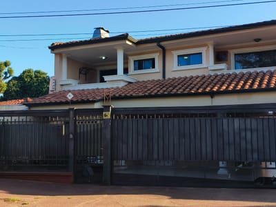 VENDO CASA DE 4 DORMITORIOS EN BARRIO SAN PABLO!!!