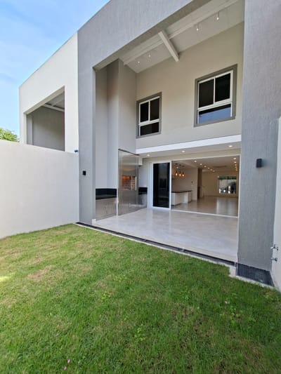 Dúplex En Venta A Estrenar, De 3 Habitaciones En Suite, Barrio Villa Aurelia.