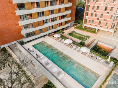 Departamento de 2 dormitorios con cochera y baulera