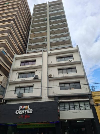 EN VENTA AMPLIO DEPARTAMENTO EN EL CORAZON DE ASUNCION