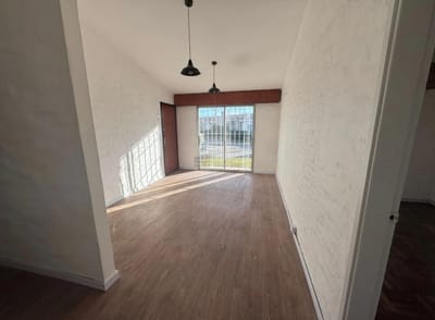 Se alquila Casa en barrio privado de cuatro dormitorios con garaje en Carrasco
