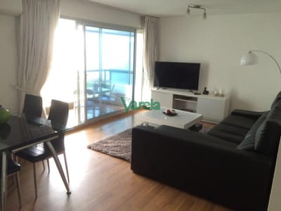 Venta apartamento con renta Malvín sobre Rambla 2 dorm garage