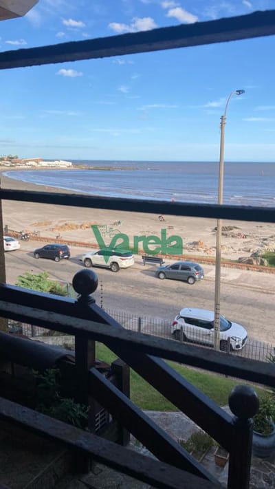 Venta casa, Punta Gorda, 3 dorm, 3 baños, fondo, todo a nuevo