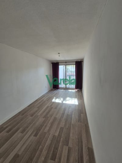 Venta de apartamento, Pocitos, 1 dormitorio con terraza y patio