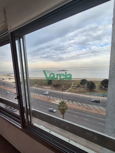 Venta apartamento Malvin sobre Rambla 2 dormitorios garage