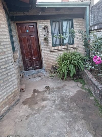 Casa en Venta 2 dormitorios - Luque, Central