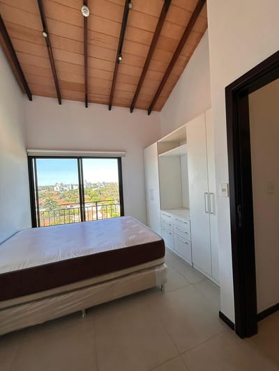 Vendo Dpto AMOBLADO de 2 dormitorios  Edificio Don Julio B  