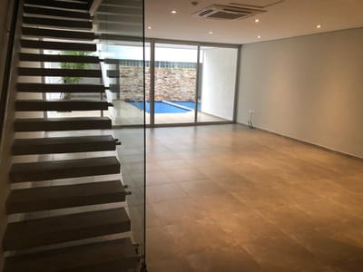 Alquilo Triplex Con O Sin Muebles En Mburucuya