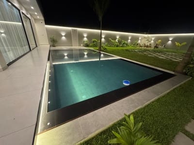 CASA-PISCINA HOMER