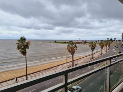 VENTA APTO SOBRE RAMBLA  DE POCITOS