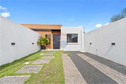 A ESTRENARR VENDO ESPECTACULAR DUPLEX EN LUQUEE