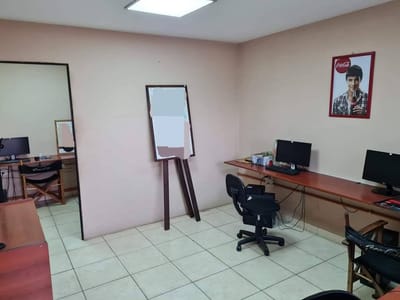 EN VENTA INMUEBLE COMERCIAL
