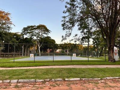 En venta residencia en condominio zona Yacht y Golf Club Pyo - Lambare