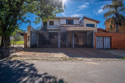 Residencia en venta - Barrio Sajonia