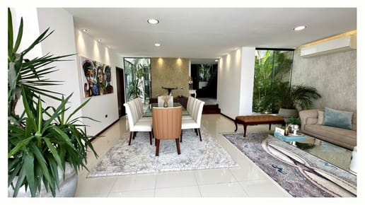 EN VENTA  Lujosa casa con elegancia,amplitud y comodidad