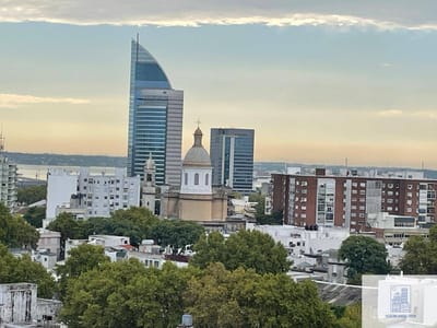Apartamento En Venta De 3 Dorm, Piso Alto Con Vista!!