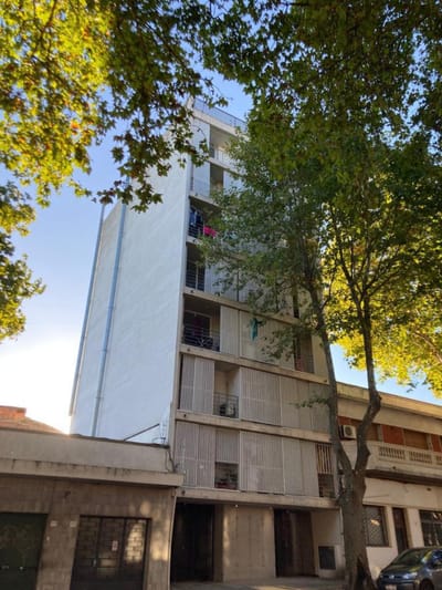 Venta Apartamento 2 Dormitorios con cochera Zona Reducto. Acepta Banco.