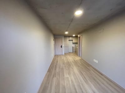 Venta apto 1 dormitorio a estrenar en Tres Cruces