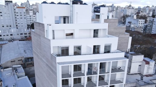 Alquiler 1 dormitorio a estrenar PB con entrada propia - Tres Cruces