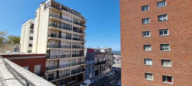 Oportunidad Apartamento 3 Dormitorios 2 Baños en Barrio Sur. Entrega inmediata!