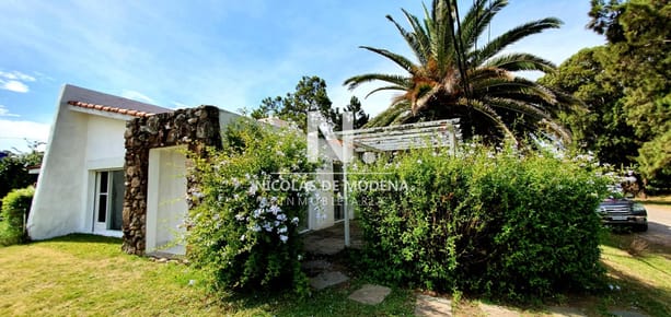 Casa en venta de 4 dormitorios en La Barra, Punta del Este
