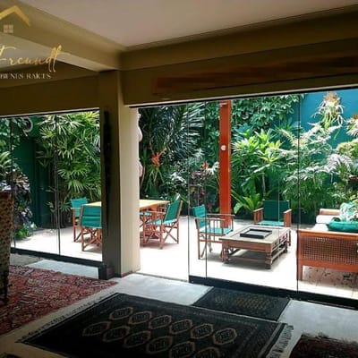 SE VENDE EXCLUSIVA CASA EN SAN ISIDRO