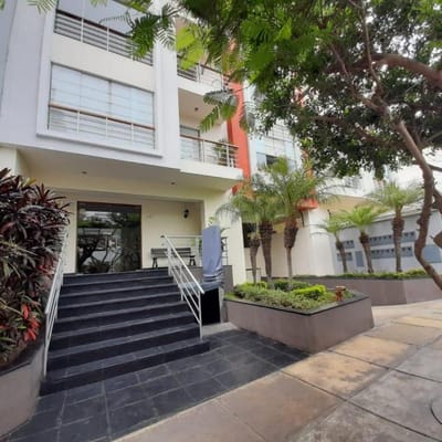 Venta departamento  dormitorios en Miraflores