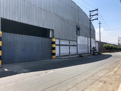 ATE nave industrial - Almacén  400m2 y 1,400m2 US$ 7.5 + igv