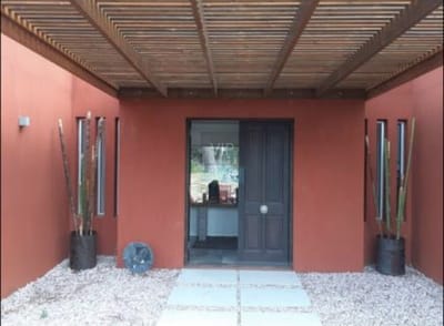 Alquilo hermosa propiedad de 3 suites cerca de la playa