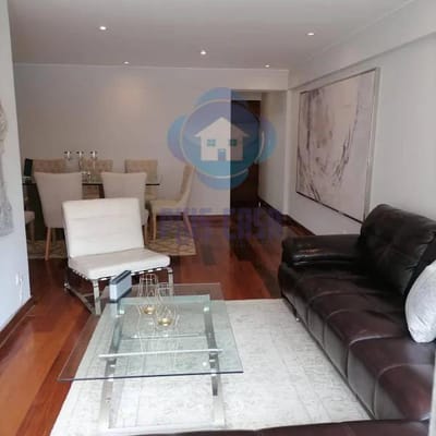 Venta de departamento muy bien ubicado finos acabados en SURCO