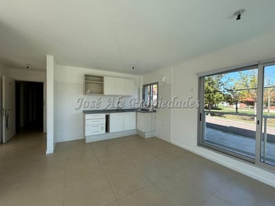 EN VENTA APARTAMENTO DE 1 DORMITORIO COLONIA DEL SACRAMENTO